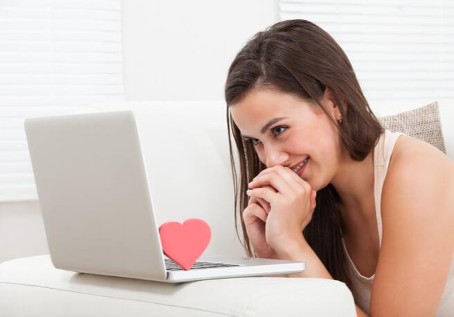 10 Tips To Be Successful in Online Dating